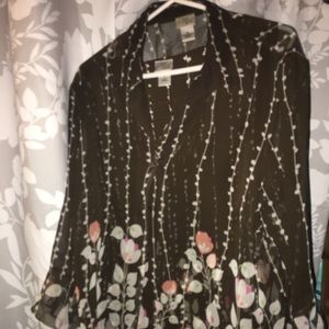 ❤️3 for $12 sale❤️Blouse w/ button up shirt /tank